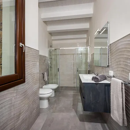 Rocchi Livreri By Interhome