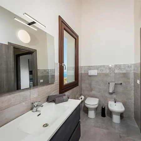 Rocchi Livreri By Interhome *