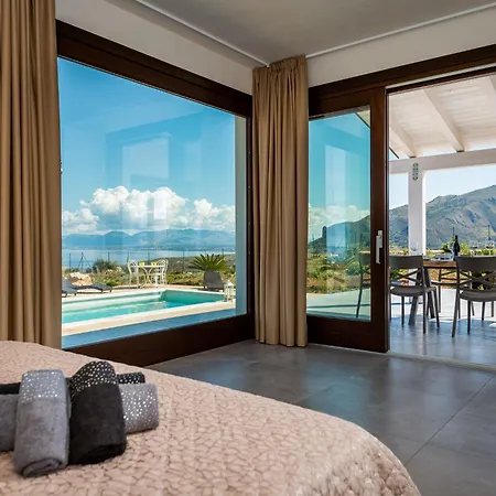 Rocchi Livreri By Interhome *